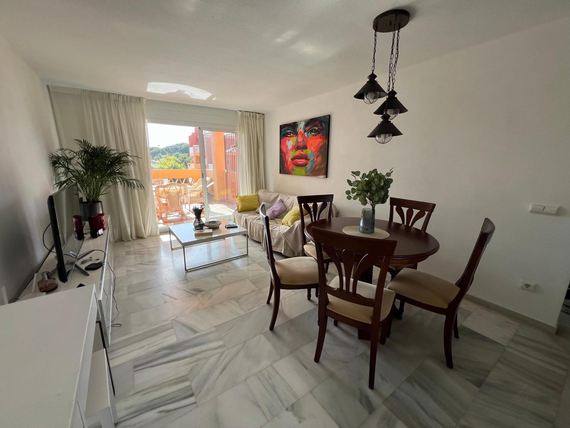 2 Bedroom East - La Reserva De Apartamento *
